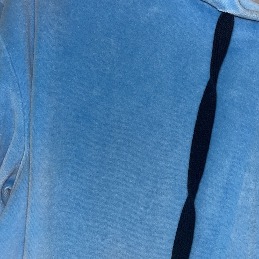 Sweater - Picture 4 of 4